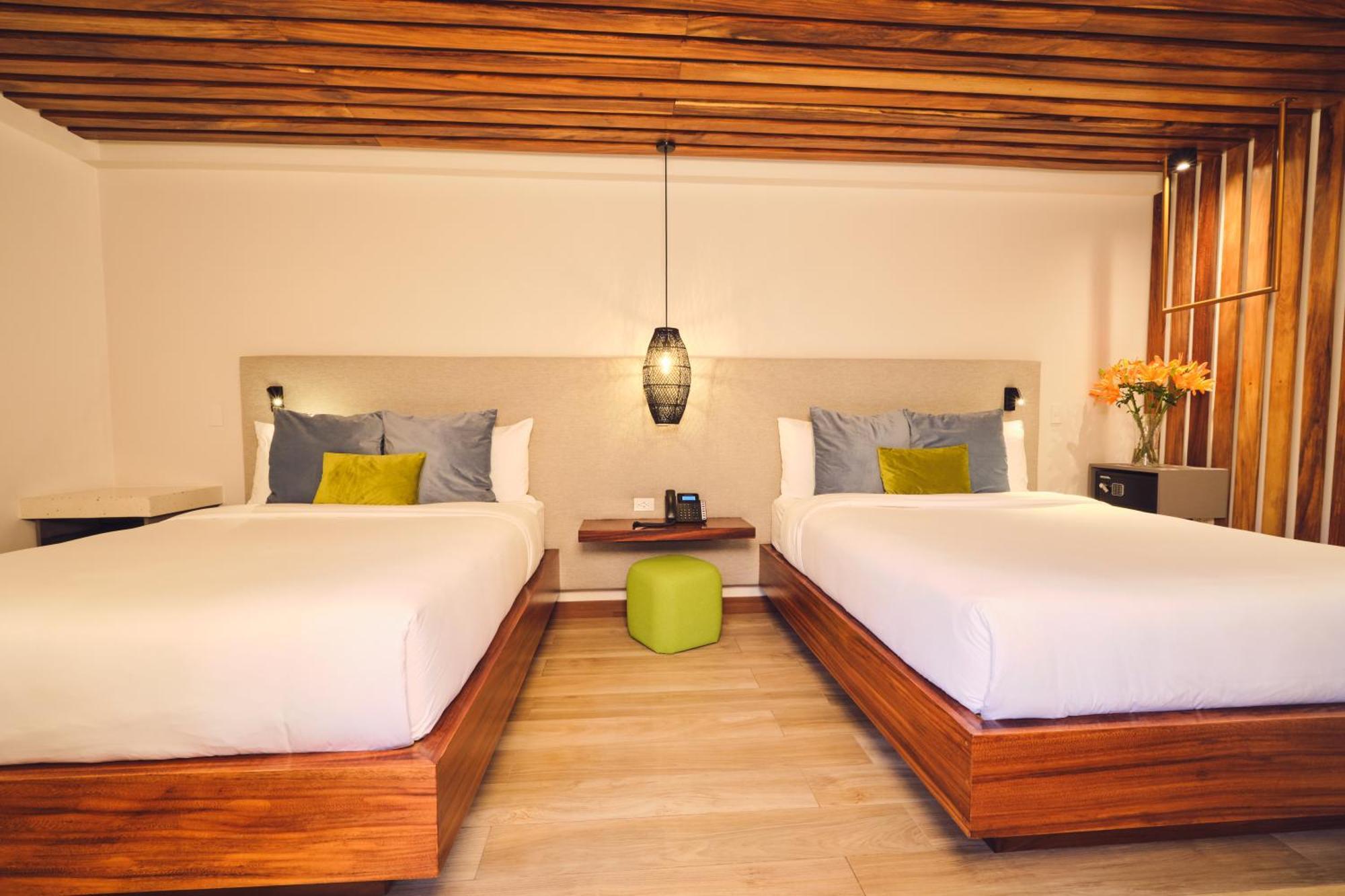 Ocotea Boutique Hotel Monteverde Exterior photo